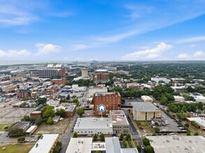361 St Louis St, Mobile, AL à vendre Photo intérieure– Image 2 sur 3