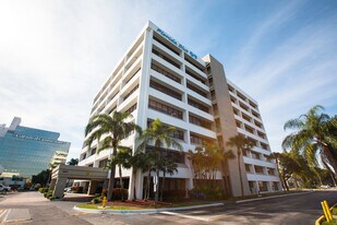 Offices at Doral Square - immobilier d'entreprise