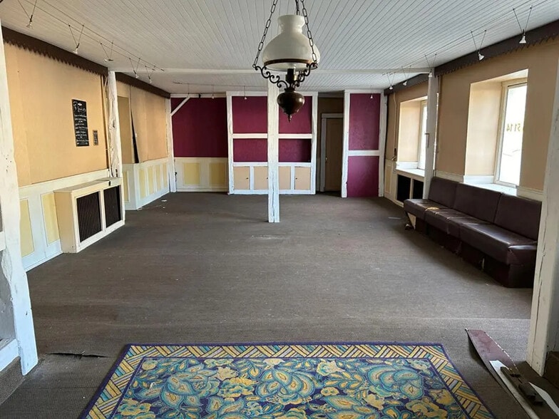 Local commercial dans Saint-Grégoire à vendre - Photo de l’immeuble – Image 2 sur 20