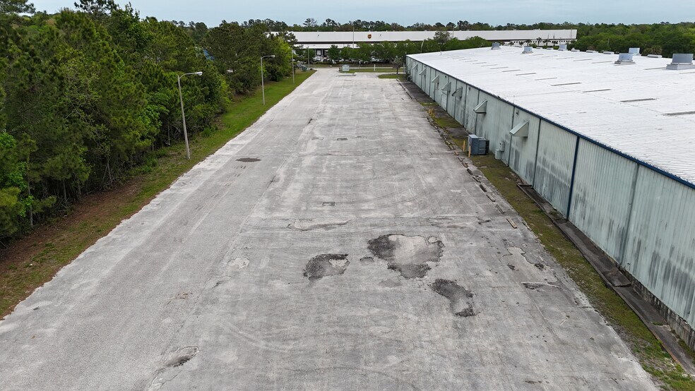 9444-9446 Florida Mining Blvd E, Jacksonville, FL à louer - Photo de l’immeuble – Image 3 sur 9