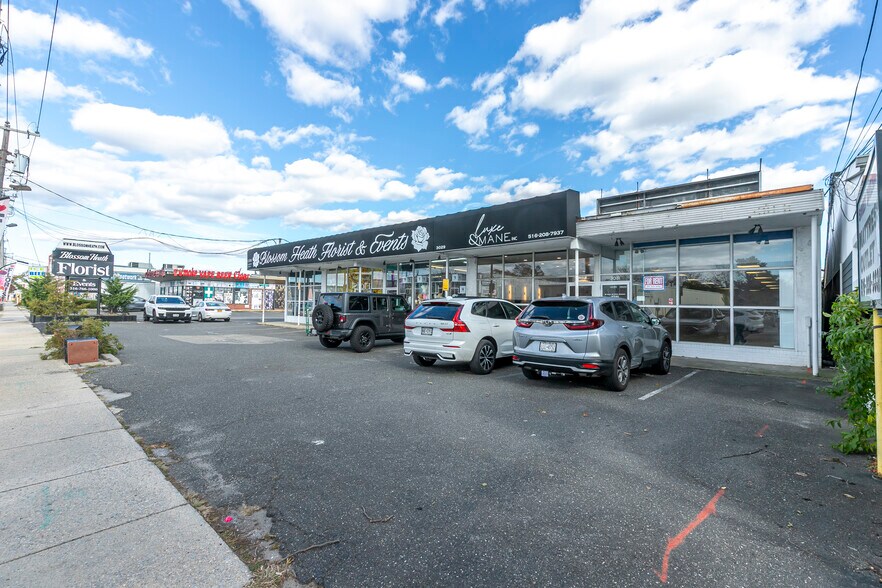 3031 Long Beach Rd, Oceanside, NY à vendre - Photo de l’immeuble – Image 3 sur 11