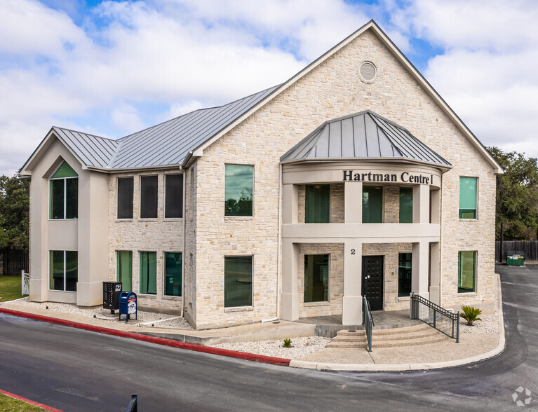 1175 W Bitters Rd, San Antonio, TX à louer - Photo de l’immeuble – Image 1 sur 18