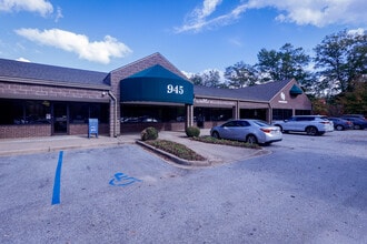 945 E Main St, Spartanburg, SC à louer Photo de l’immeuble– Image 1 sur 3