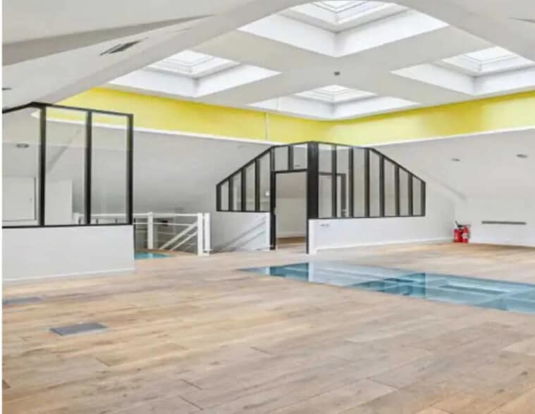 48 Rue De La Bienfaisance, Paris à vendre - Photo de l’immeuble – Image 3 sur 4