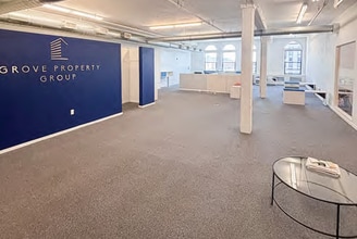 423 W Broadway, South Boston, MA à louer Photo intérieure– Image 1 sur 5