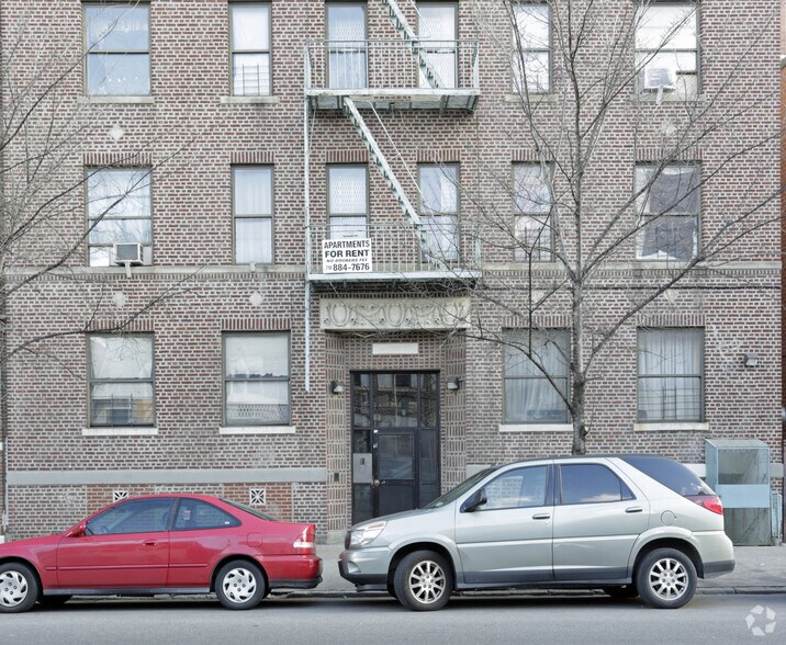 1316 Morris Ave, Bronx, NY à vendre - Photo de l’immeuble – Image 2 sur 4