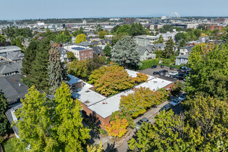 2455 NW Marshall St, Portland, OR - VUE AÉRIENNE  vue de carte