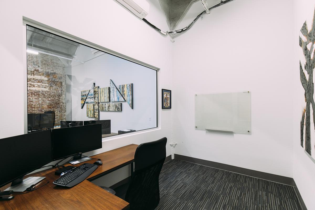 2744 E 11th St, Oakland, CA à louer Photo intérieure– Image 1 sur 3