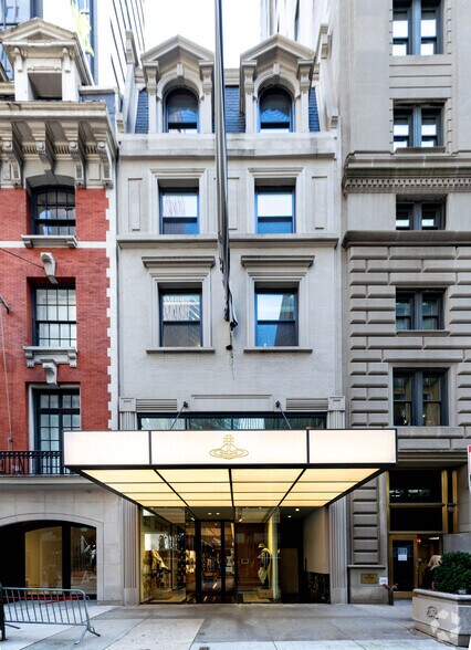 14 E 55th St, New York, NY à louer - Photo de l’immeuble – Image 1 sur 20