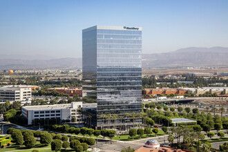 400 Spectrum Center Dr, Irvine, CA - VUE AÉRIENNE  vue de carte - Image1