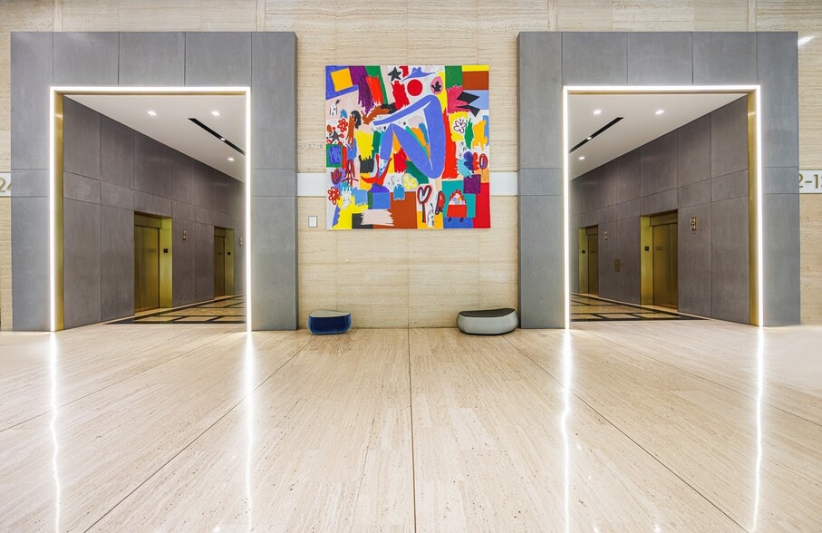 717 N Harwood St, Dallas, TX à louer - Photo intérieure – Image 2 sur 8