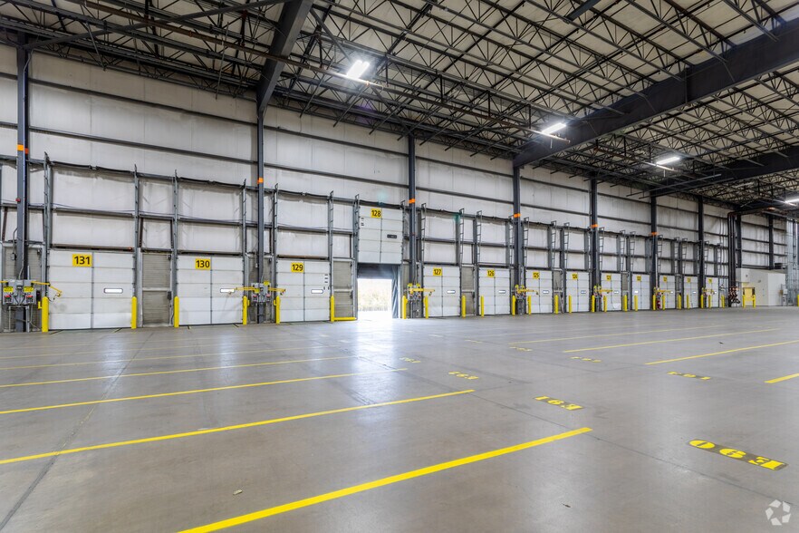 69 Green Mountain Rd, Hazleton, PA à louer - Photo de l’immeuble – Image 3 sur 13