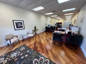 12040 Jog Rd, Boynton Beach, FL à louer Photo intérieure– Image 1 sur 5