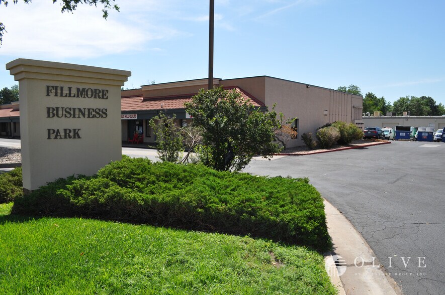 901-927 E Fillmore St, Colorado Springs, CO à louer - Photo de l’immeuble – Image 1 sur 27