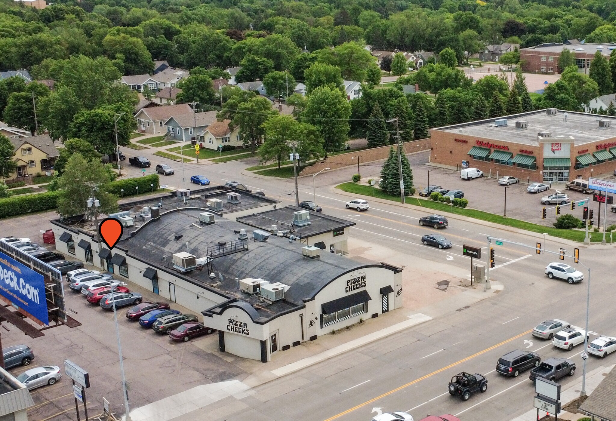1714 S Minnesota Ave, Sioux Falls, SD à louer Photo de l’immeuble– Image 1 sur 27