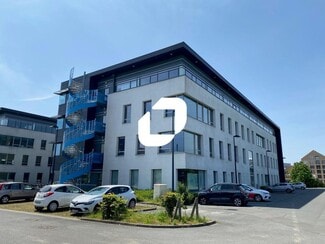 Plus de détails pour 300 Rue De Lille, Marquette-lez-Lille - Bureau à louer
