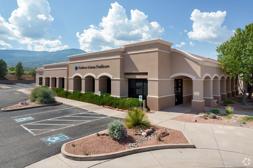 450 S Willard St, Cottonwood, AZ à louer - Photo de l’immeuble – Image 3 sur 37