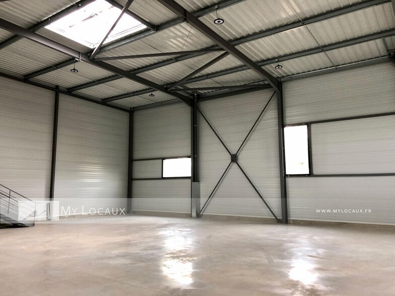 Rue Henri Becquerel, Aulnay-sous-Bois à louer - Photo intérieure – Image 3 sur 6