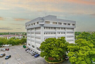 Plus de détails pour 4200 NW 16th St, Lauderhill, FL - Bureau à vendre