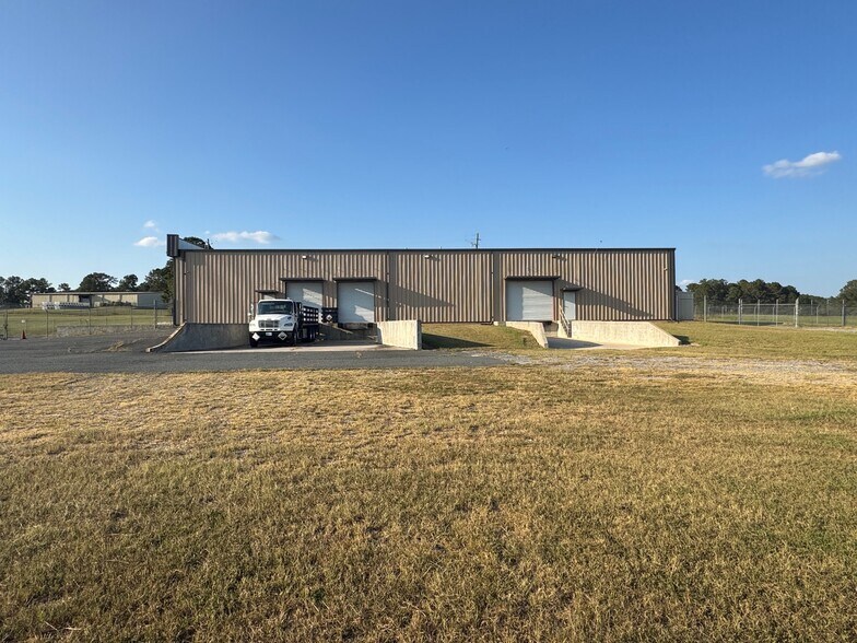 628 Industrial Park Rd, Roberta, GA à louer - Photo de l’immeuble – Image 2 sur 13