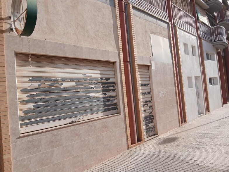 Immeuble residentiel dans Sagunto, Valencia à vendre - Photo de l’immeuble – Image 2 sur 4