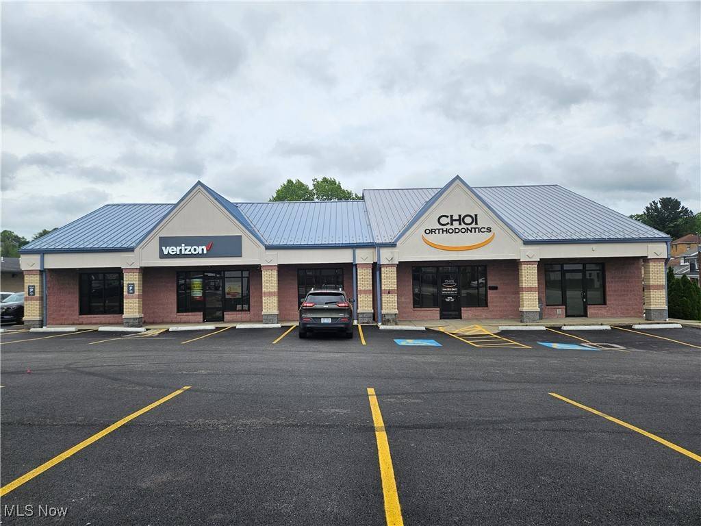 2203 Sunset Blvd, Steubenville, OH à louer Photo de l’immeuble– Image 1 sur 3