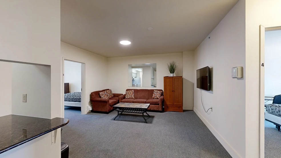 325-327 Eddy St, Ithaca, NY à vendre - Numérisation 3D Matterport – Image 2 sur 59