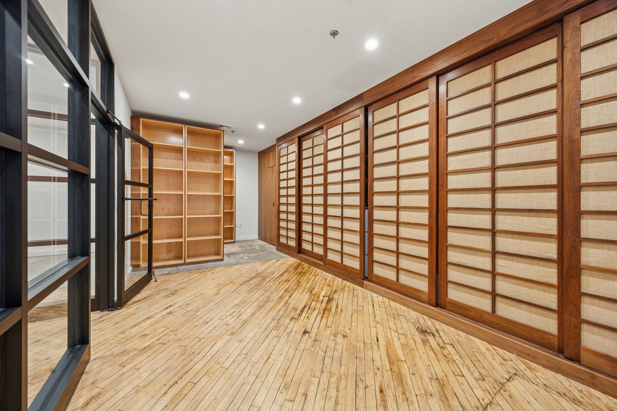 2220 E Allegheny Ave, Philadelphia, PA à louer Photo intérieure– Image 1 sur 2