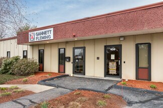 Plus de détails pour 107-109 South St, Hopkinton, MA - Local d'activités à louer