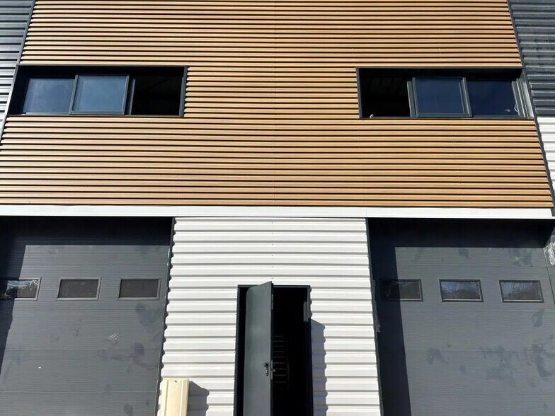3-7 Rue Des Carrières, Épinay-sur-Seine à louer - Photo de l’immeuble – Image 2 sur 8