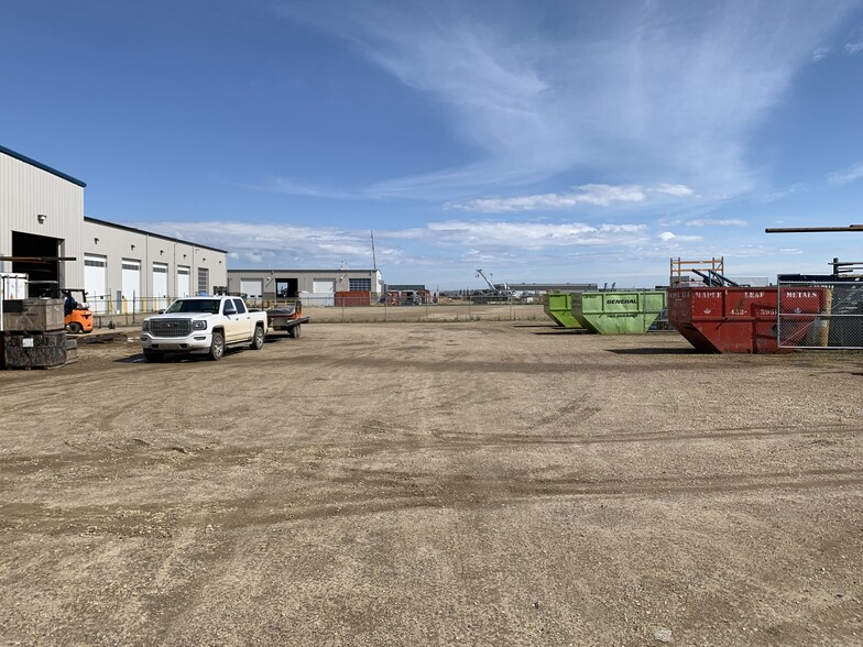6905 39th St, Leduc, AB à vendre - Photo de l’immeuble – Image 2 sur 4