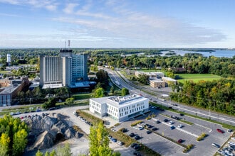 307 Boul Des Anciens-Combattants, Sainte-anne-de-bellevue, QC - VUE AÉRIENNE  vue de carte