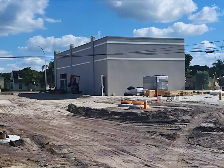 612 S Main St, Belle Glade, FL à louer - Photo principale – Image 1 sur 4