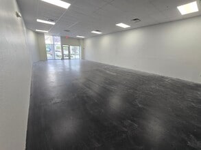 1901 Northgate Blvd, Sarasota, FL à louer Photo intérieure– Image 2 sur 5