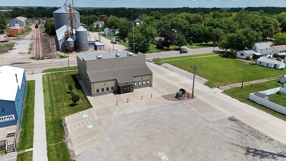 1301 17th St, Central City, NE à vendre - Photo principale – Image 1 sur 13