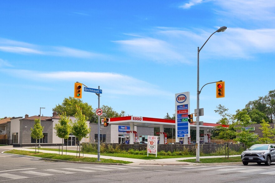 2775 Birchmount Rd, Toronto, ON à louer - Photo de l’immeuble – Image 2 sur 15
