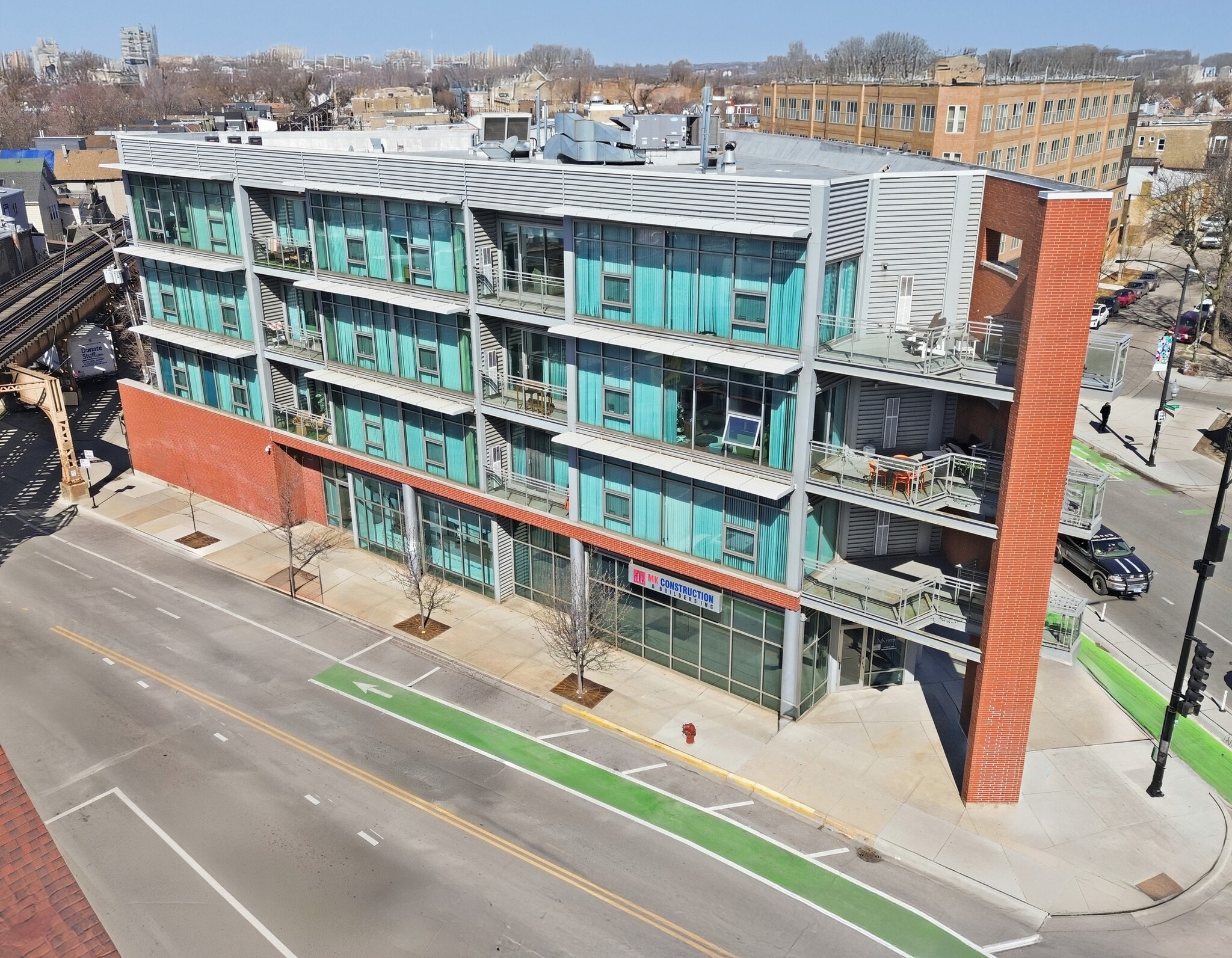 2000 N Milwaukee Ave, Chicago, IL à vendre Photo principale– Image 1 sur 22