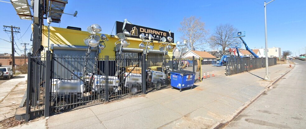 717 Hutchinson River Pky, Bronx, NY à vendre - Photo de l’immeuble – Image 3 sur 5