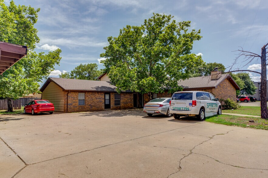 2305 76th St, Lubbock, TX à vendre - Photo de l’immeuble – Image 3 sur 23