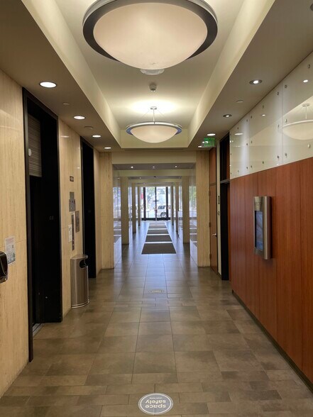 501 Shatto Pl, Los Angeles, CA à louer - Photo intérieure – Image 3 sur 8