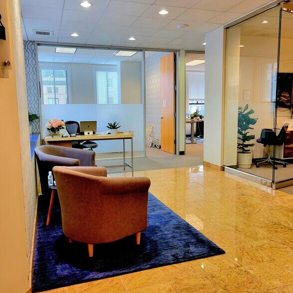 58 2nd St, San Francisco, CA à louer - Hall d’entrée – Image 2 sur 4