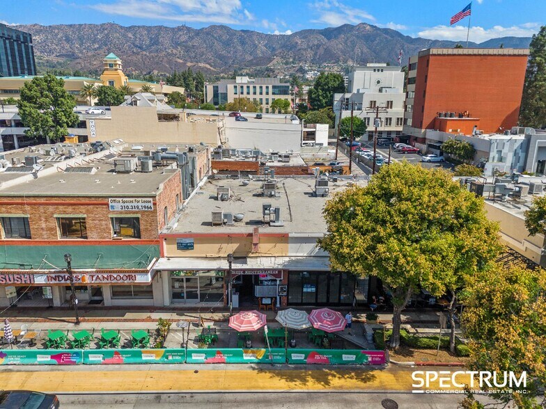 130-140 N San Fernando Blvd, Burbank, CA à louer - Photo de l’immeuble – Image 3 sur 35