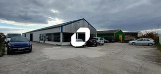 Plus de détails pour Local commercial, Local d'activités à louer