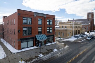 Plus de détails pour 79 Warren St, Glens Falls, NY - Bureau/Local commercial à louer