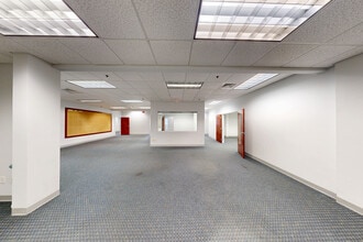1615 S Congress Ave, Delray Beach, FL à louer Numérisation 3D Matterport– Image 1 sur 13