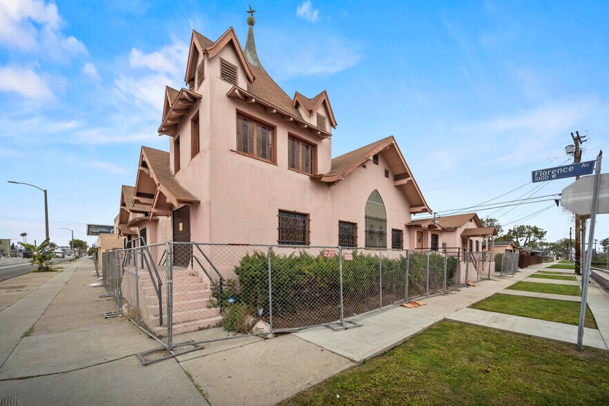 1101 W Florence Ave, Los Angeles, CA à vendre - Photo principale – Image 1 sur 25