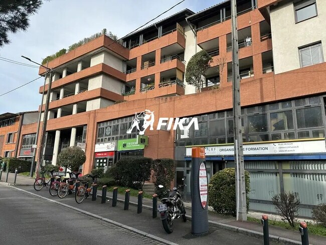 Plus de détails pour Bureau à louer