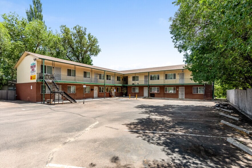 2575 E Uintah St, Colorado Springs, CO à vendre - Photo de l’immeuble – Image 2 sur 13