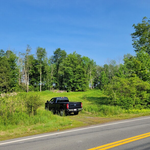 1283 Old Route 17, Ferndale, NY à vendre - Photo de l’immeuble – Image 3 sur 12