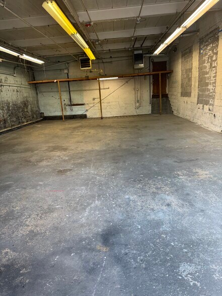 5 Viaduct Rd, Stamford, CT à louer - Photo de l’immeuble – Image 2 sur 3